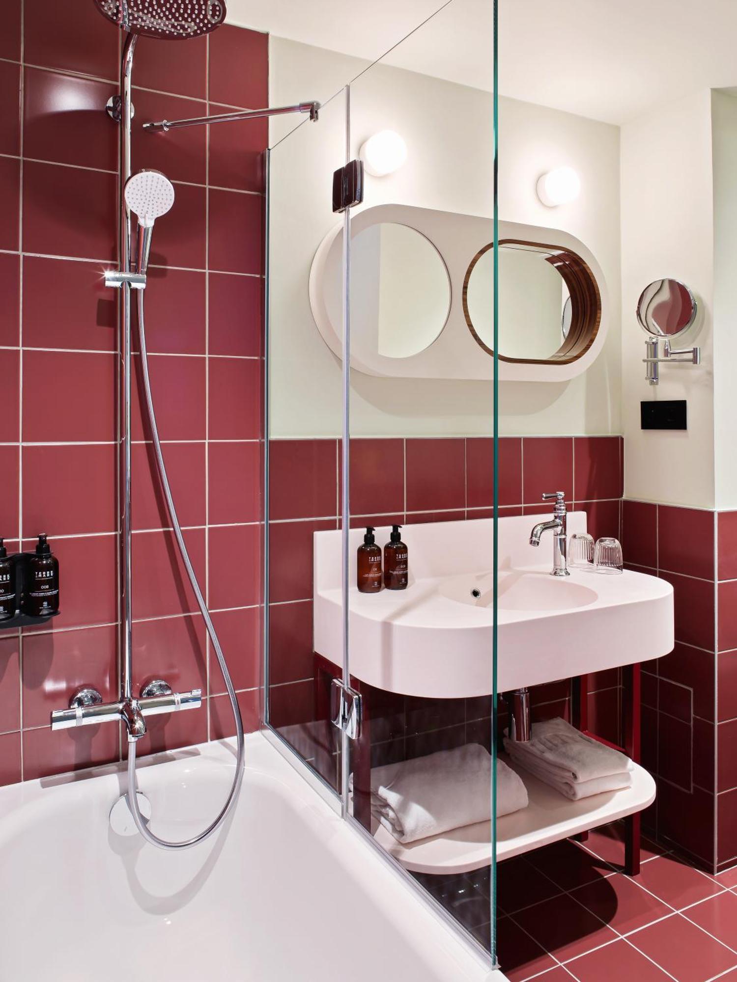 Hotel Western Mercedes Paris